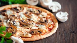 Mushroom & Garlic Pizza