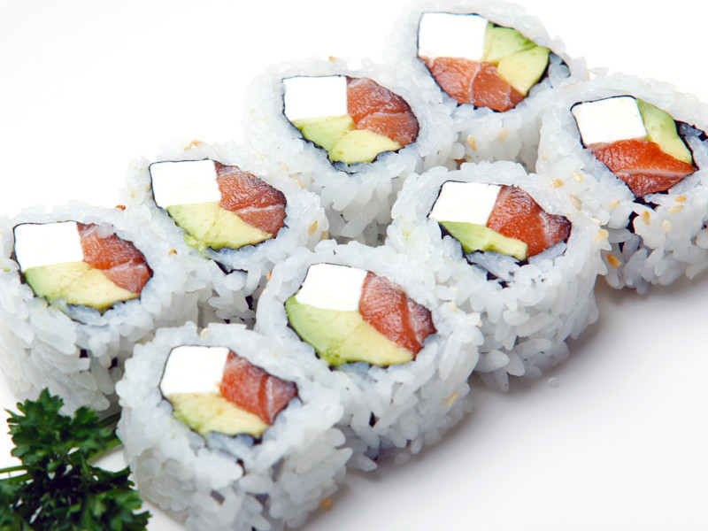 Philadelphia Sushi Roll (8 Pieces)