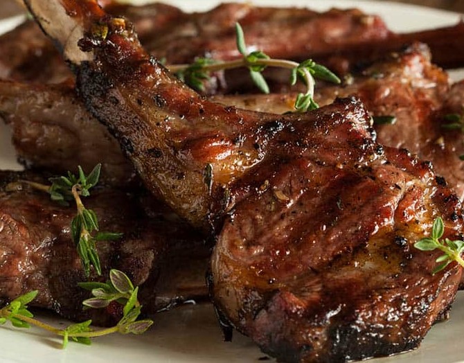 Grilled Lamb Chops with Mushrooms & Onions Serves 10 People